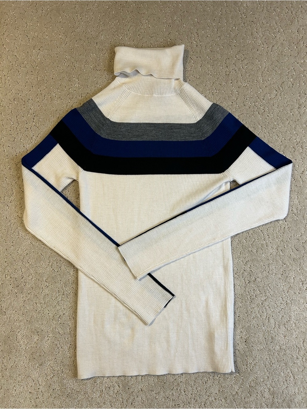 Athleta size xs Women's Cream White Ribbed Turtleneck Sweater with Blue